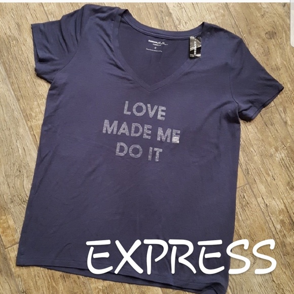 Express Tops - 🌴 NWT Express t-shirt